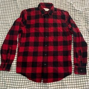 A&F Mens Red Black Plaid Flannel Button Up